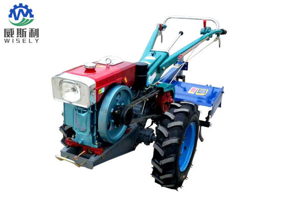 Cina Rice Harvester Traktor Tangan Dua Roda Untuk Pertanian Skala Besar / Sawah pemasok